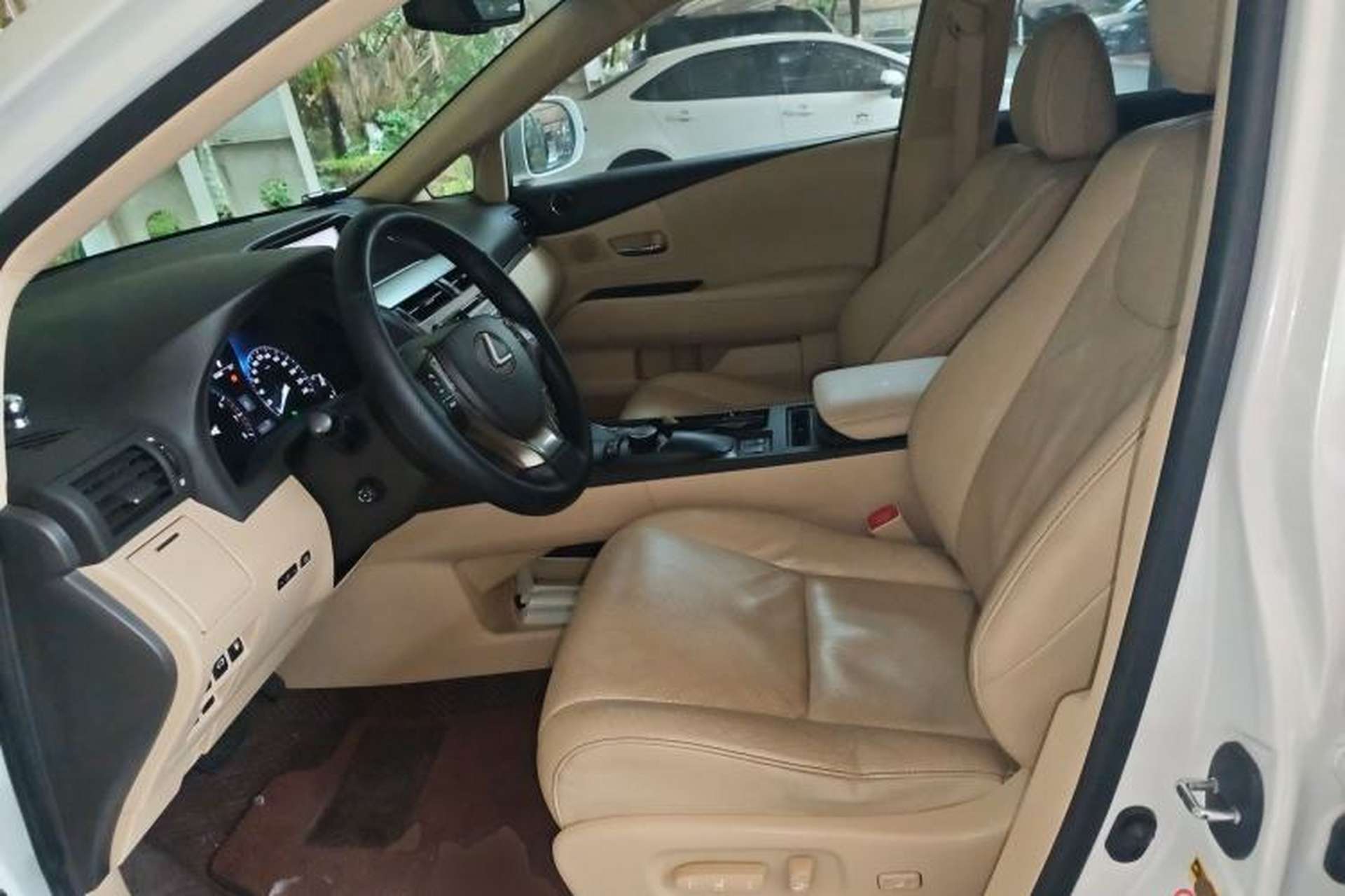 Used Lexus RX Classic 2012 270 Elegant Edition Left Front Seat