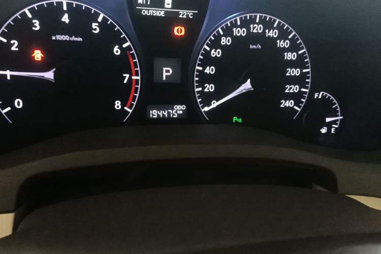 Used Lexus RX Classic 2012 270 Elegant Edition Odometer Close Up