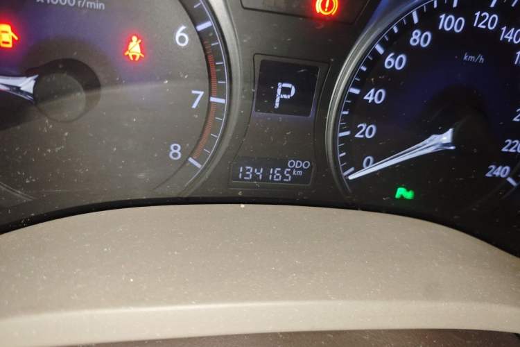 Used Lexus RX Classic 2012 270 Elegant Edition Odometer Close Up
