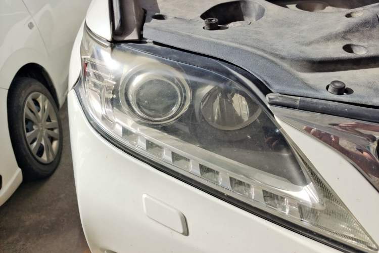 Used Lexus RX Classic 2012 270 Luxury Edition Right Front Headlight