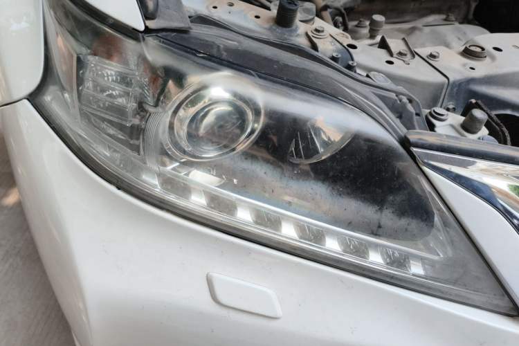 Used Lexus RX Classic 2012 270 Luxury Edition Right Front Headlight