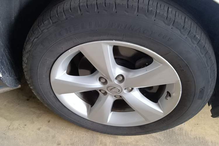 Used Lexus RX Classic 2012 270 Elegant Edition Right Front Wheel Hub