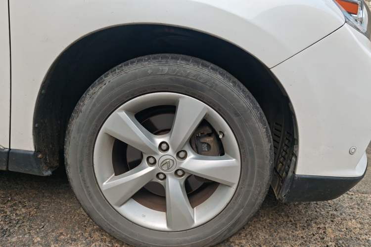 Used Lexus RX Classic 2012 270 Luxury Edition Right Front Wheel Hub