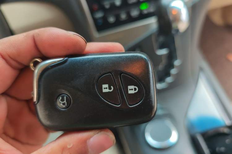 Used Lexus RX Classic 2012 270 Luxury Edition Vehicle Key