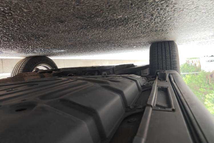Used Lexus RX Classic 2012 270 Elegant Edition Chassis Front Left