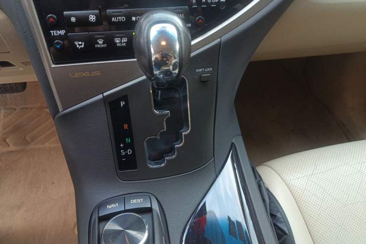 Used Lexus RX Classic 2012 270 Elegant Edition Gear Lever