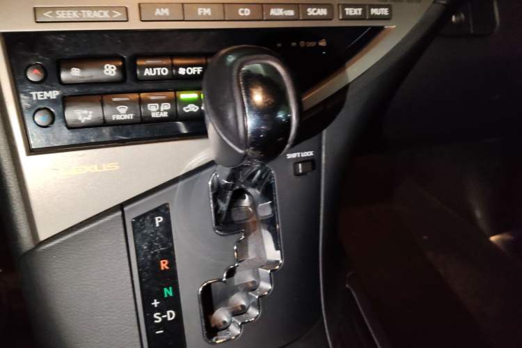 Used Lexus RX Classic 2012 270 Elegant Edition Gear Lever