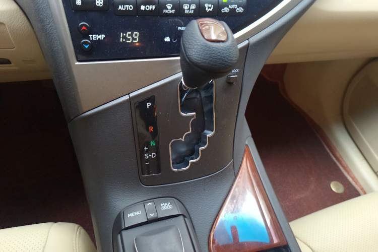 Used Lexus RX Classic 2012 270 Luxury Edition Gear Lever