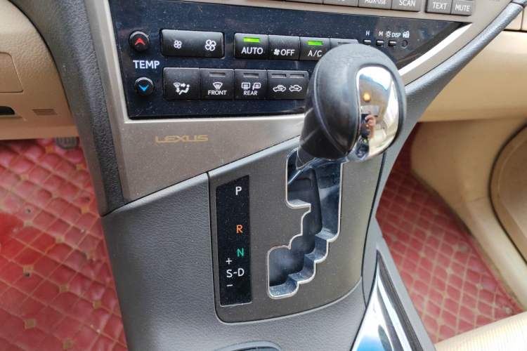 Used Lexus RX Classic 2012 270 Elegant Edition Gear Lever