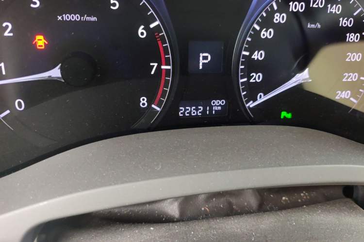 Used Lexus RX Classic 2012 270 Elegant Edition Odometer Close Up