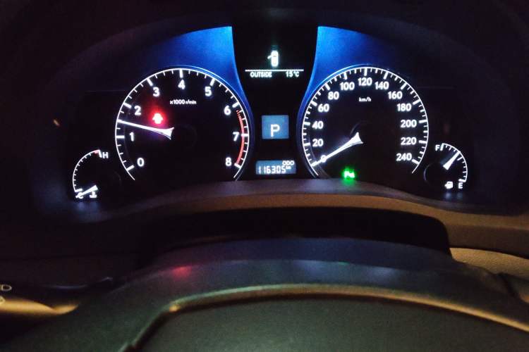 Used Lexus RX Classic 2012 270 Elegant Edition Odometer Close Up