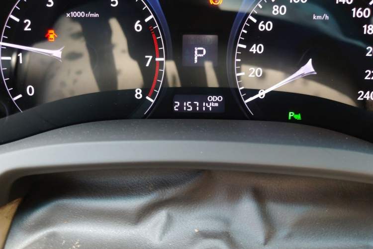 Used Lexus RX Classic 2012 270 Elegant Edition Odometer Close Up