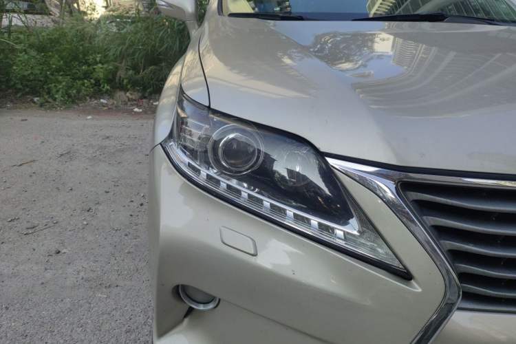 Used Lexus RX Classic 2012 350 Luxury Edition Right Front Headlight