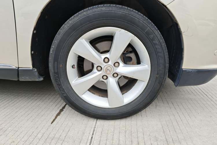 Used Lexus RX Classic 2012 270 Elegant Edition Right Front Wheel Hub