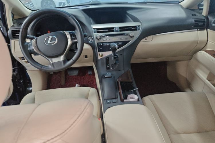Used Lexus RX Classic 2013 270 Luxury Edition Center Console