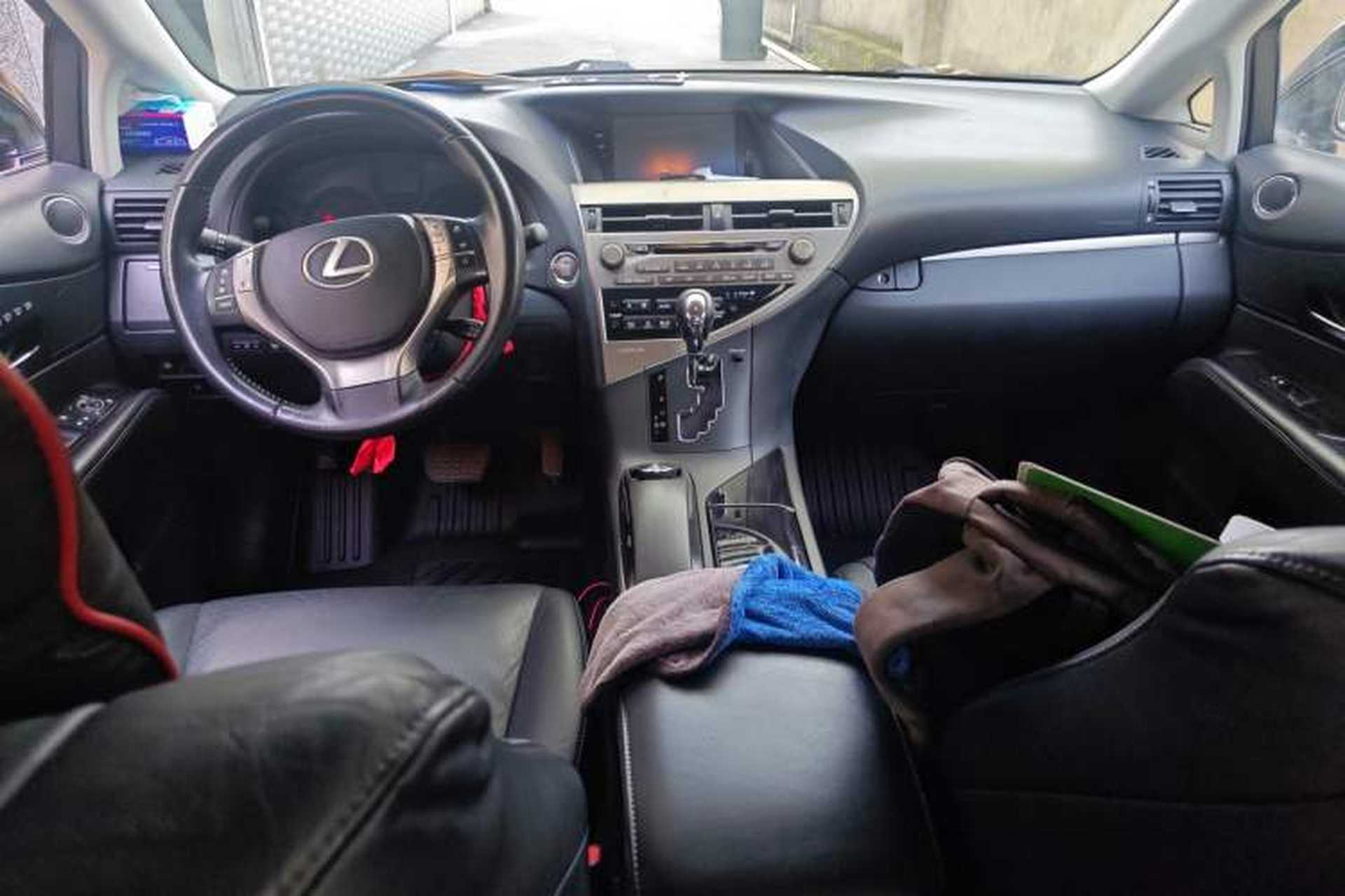 Used Lexus RX Classic 2013 270 Elite Edition Center Console