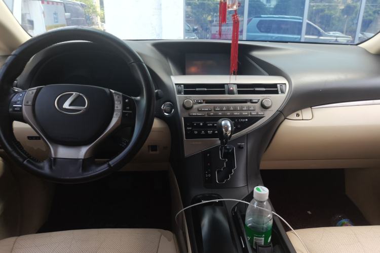 Used Lexus RX Classic 2013 270 Elite Edition Center Console