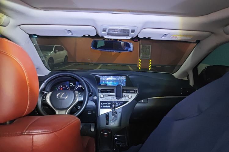 Used Lexus RX Classic 2013 270 Elite Edition Center Console