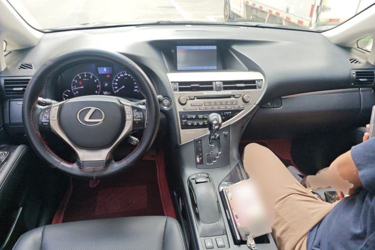 Used Lexus RX Classic 2013 350 Elegant Edition Center Console