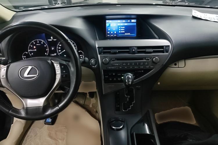 Used Lexus RX Classic 2013 270 Elite Edition Center Console
