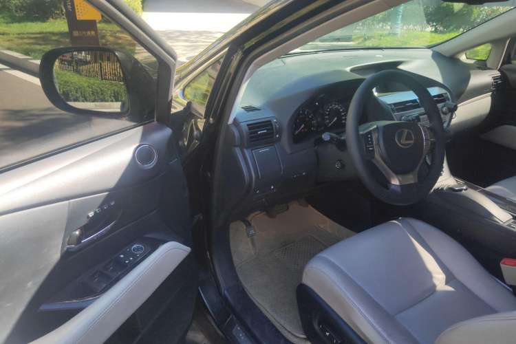Used Lexus RX Classic 2013 270 Elite Edition Driver Seat
