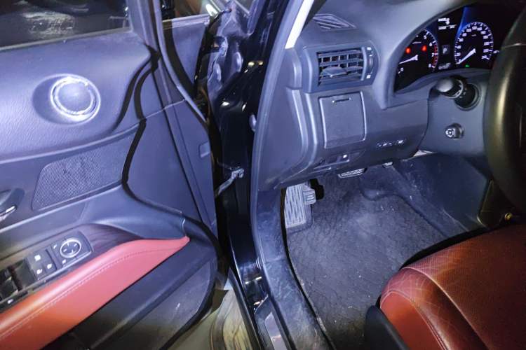 Used Lexus RX Classic 2013 270 Elite Edition Driver Seat