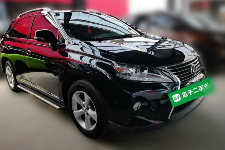 Used Lexus RX Classic 2013 270 Luxury Edition Front Right 45 Deg
