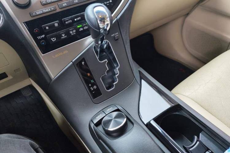 Used Lexus RX Classic 2013 270 Elegant Edition Gear Lever