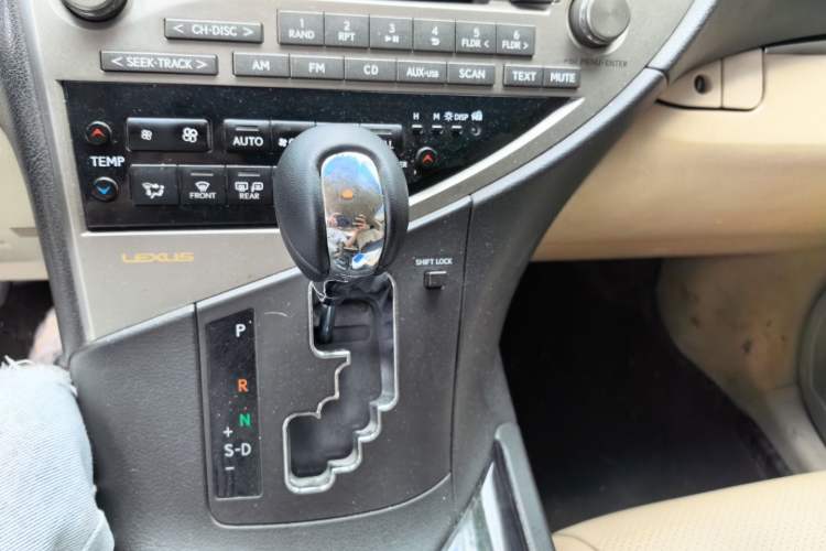 Used Lexus RX Classic 2013 270 Elegant Edition Gear Lever