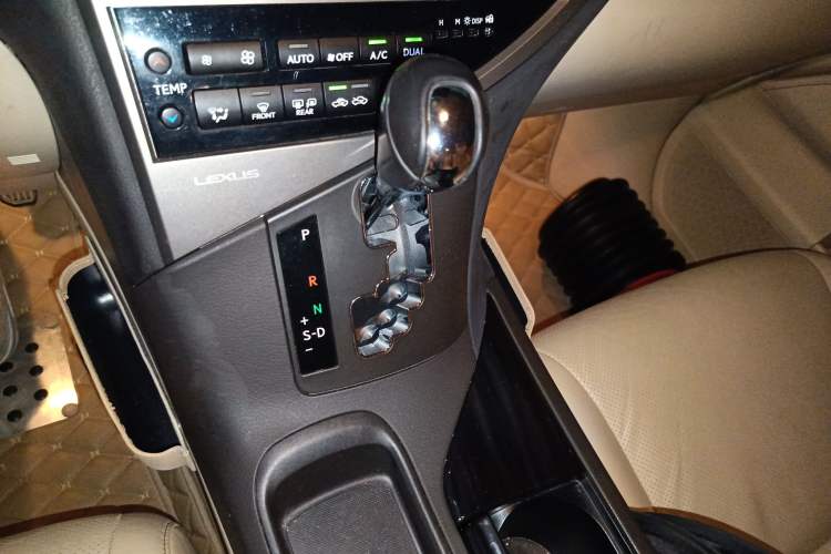Used Lexus RX Classic 2013 270 Elite Edition Gear Lever