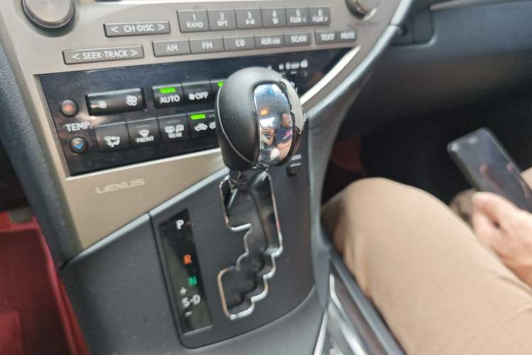 Used Lexus RX Classic 2013 350 Elegant Edition Gear Lever