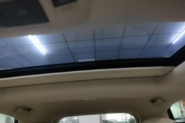 Used Lexus RX Classic 2013 270 Elite Edition Headliner