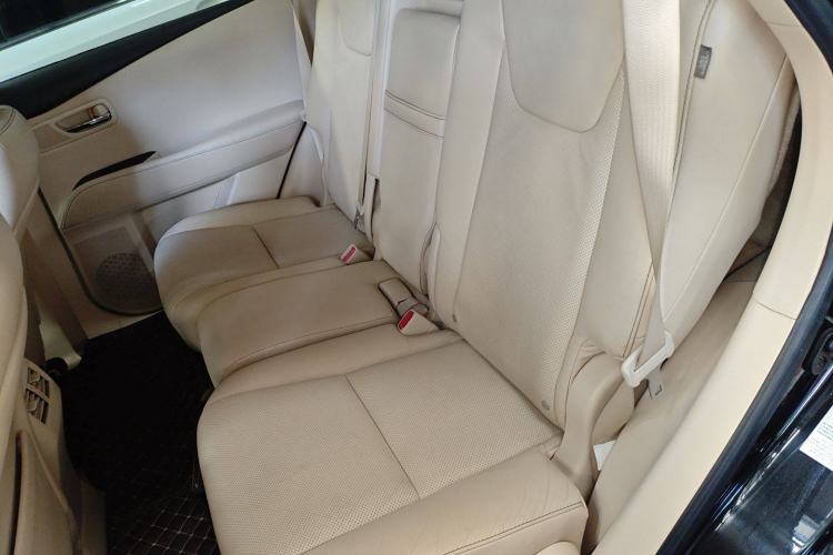 Used Lexus RX Classic 2013 270 Elite Edition Interior 4