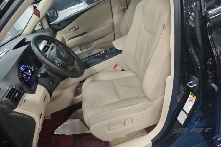 Used Lexus RX Classic 2013 270 Luxury Edition Left Front Seat