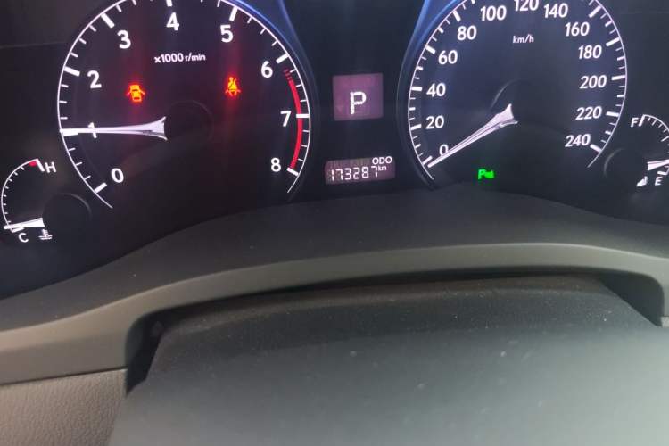 Used Lexus RX Classic 2013 270 Elite Edition Odometer Close Up