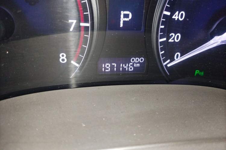 Used Lexus RX Classic 2013 270 Elegant Edition Odometer Close Up