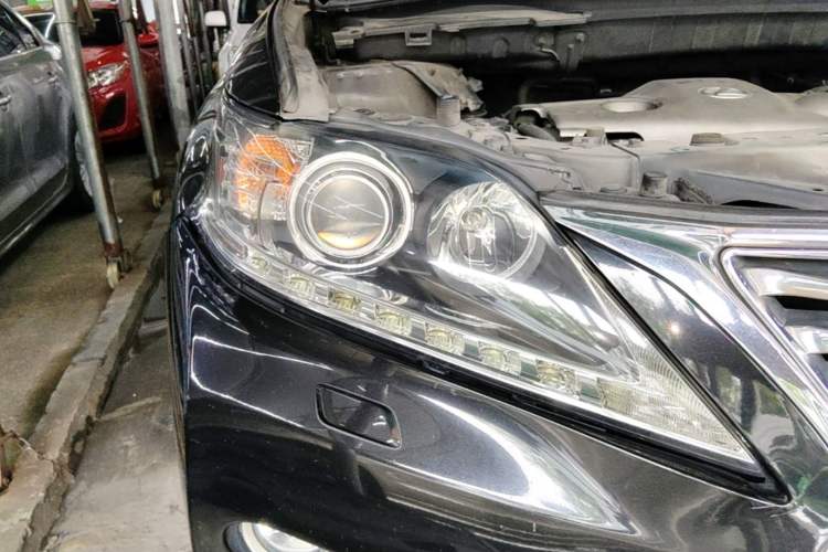 Used Lexus RX Classic 2013 270 Elegant Edition Right Front Headlight