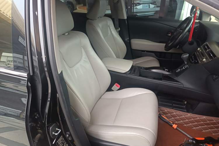 Used Lexus RX Classic 2013 270 Elite Edition Right Front Seat