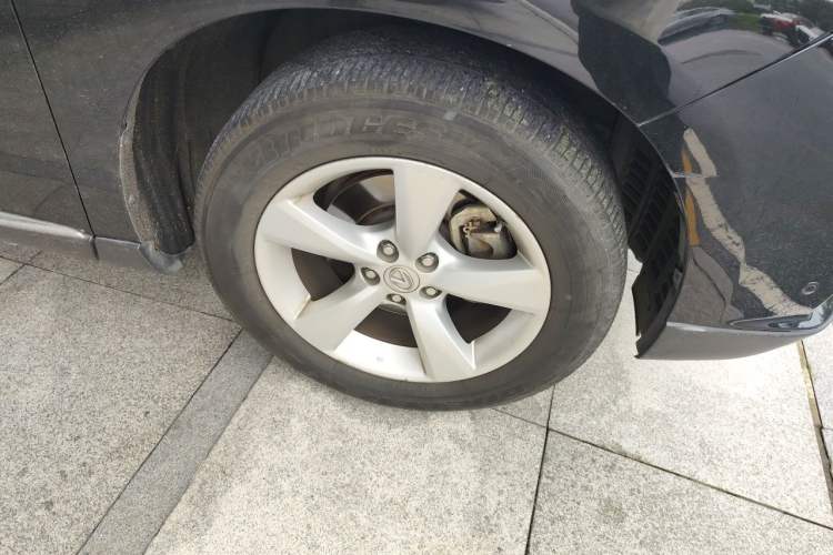 Used Lexus RX Classic 2013 270 Elegant Edition Right Front Wheel Hub