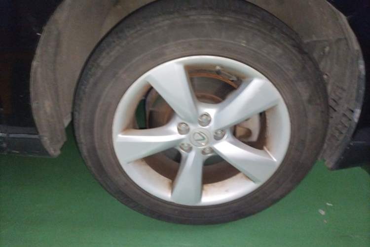 Used Lexus RX Classic 2013 270 Elegant Edition Right Front Wheel Hub