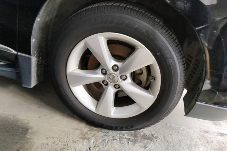 Used Lexus RX Classic 2013 270 Elegant Edition Right Front Wheel Hub