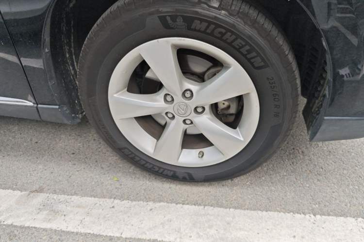 Used Lexus RX Classic 2013 350 Elegant Edition Right Front Wheel Hub