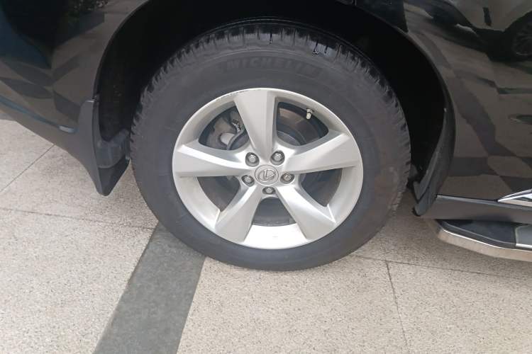 Used Lexus RX Classic 2013 270 Elite Edition Right Rear Wheel Hub