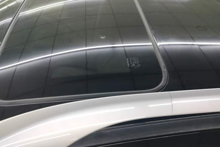 Used Lexus RX Classic 2013 270 Elite Edition Roof