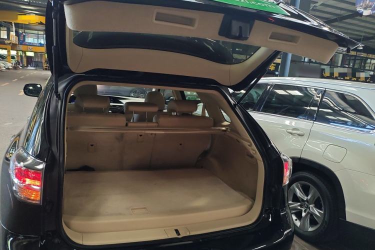 Used Lexus RX Classic 2013 270 Elite Edition Trunk