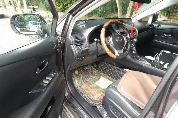 Used Lexus RX Classic 2013 270 Elegant Edition Driver Seat
