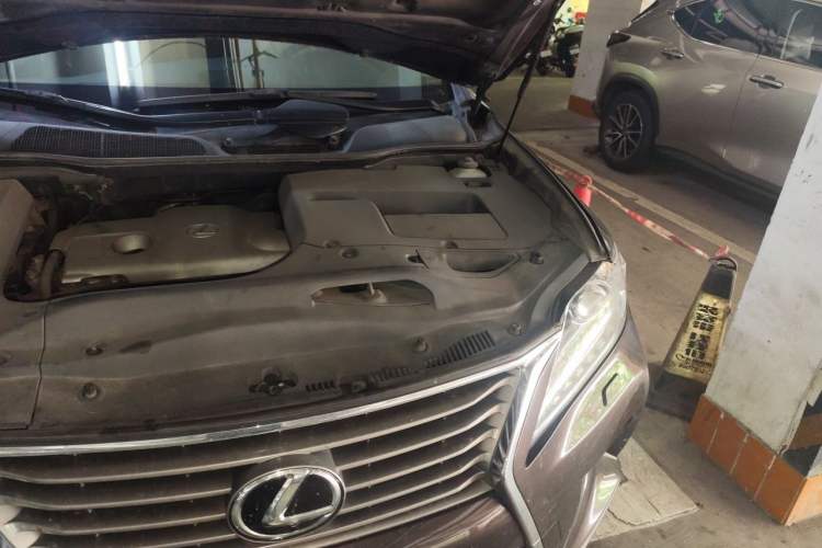 Used Lexus RX Classic 2013 270 Elegant Edition Engine Bay Left