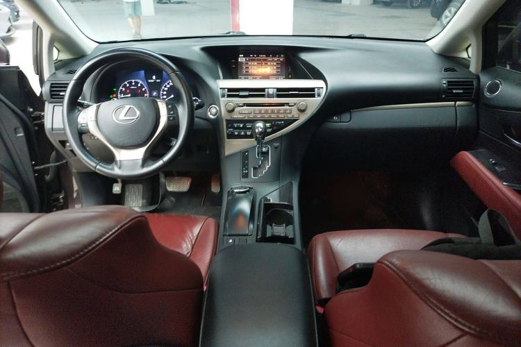 Used Lexus RX Classic 2013 270 Elite Edition Interior 2