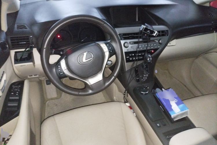Used Lexus RX Classic 2013 270 Elegant Edition Center Console