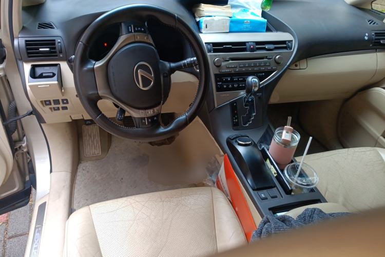 Used Lexus RX Classic 2013 270 Elite Edition Center Console